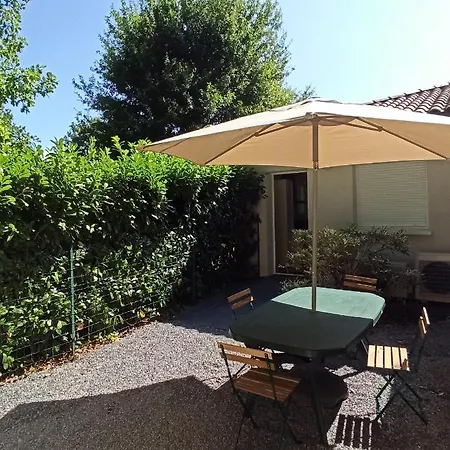 T1 Cosy Sanguinet: Lakeside Retreat Near Ocean and Dune du Pyla Exterior photo